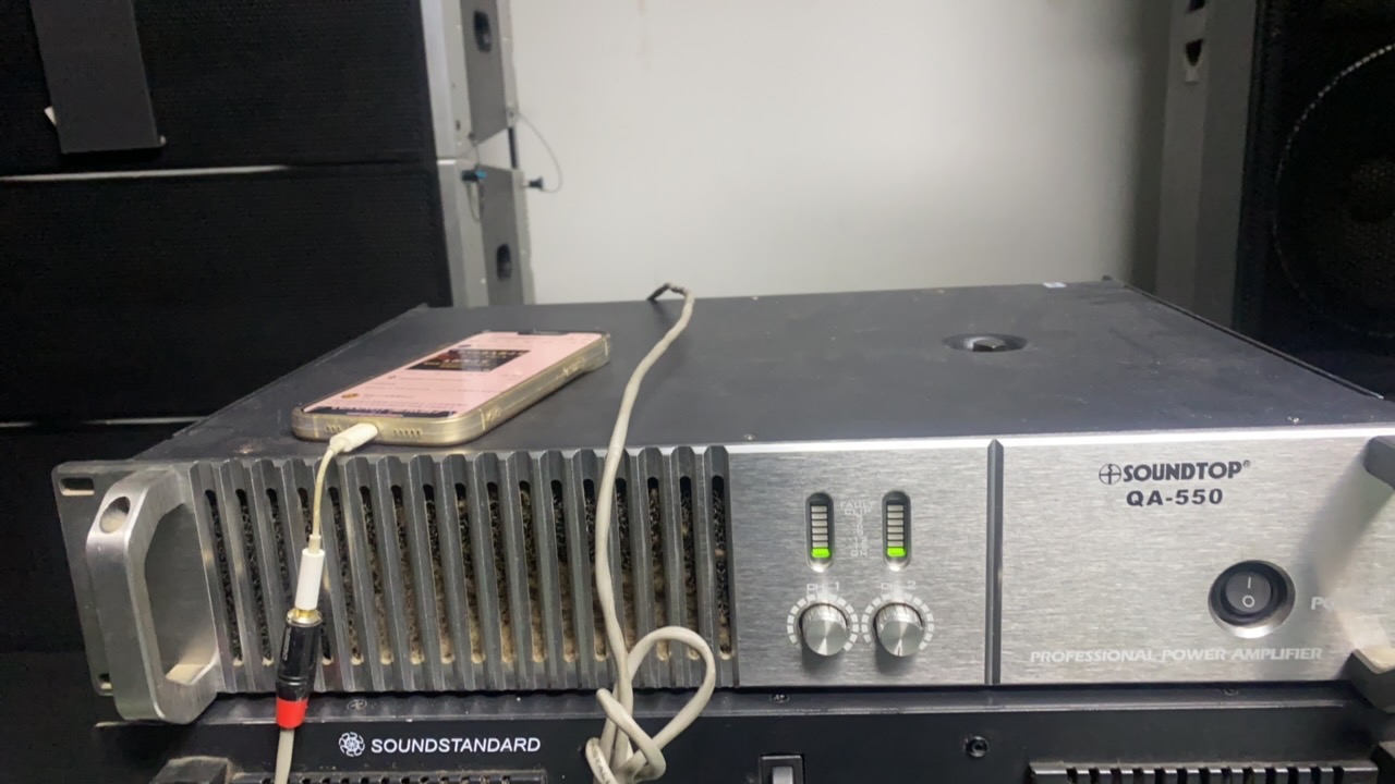 9新  功放一台 不包邮不支持7天无理由退换货