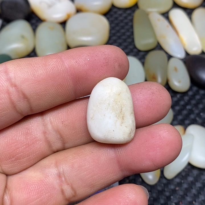 和田玉（白玉）珠宝奇石未镶嵌