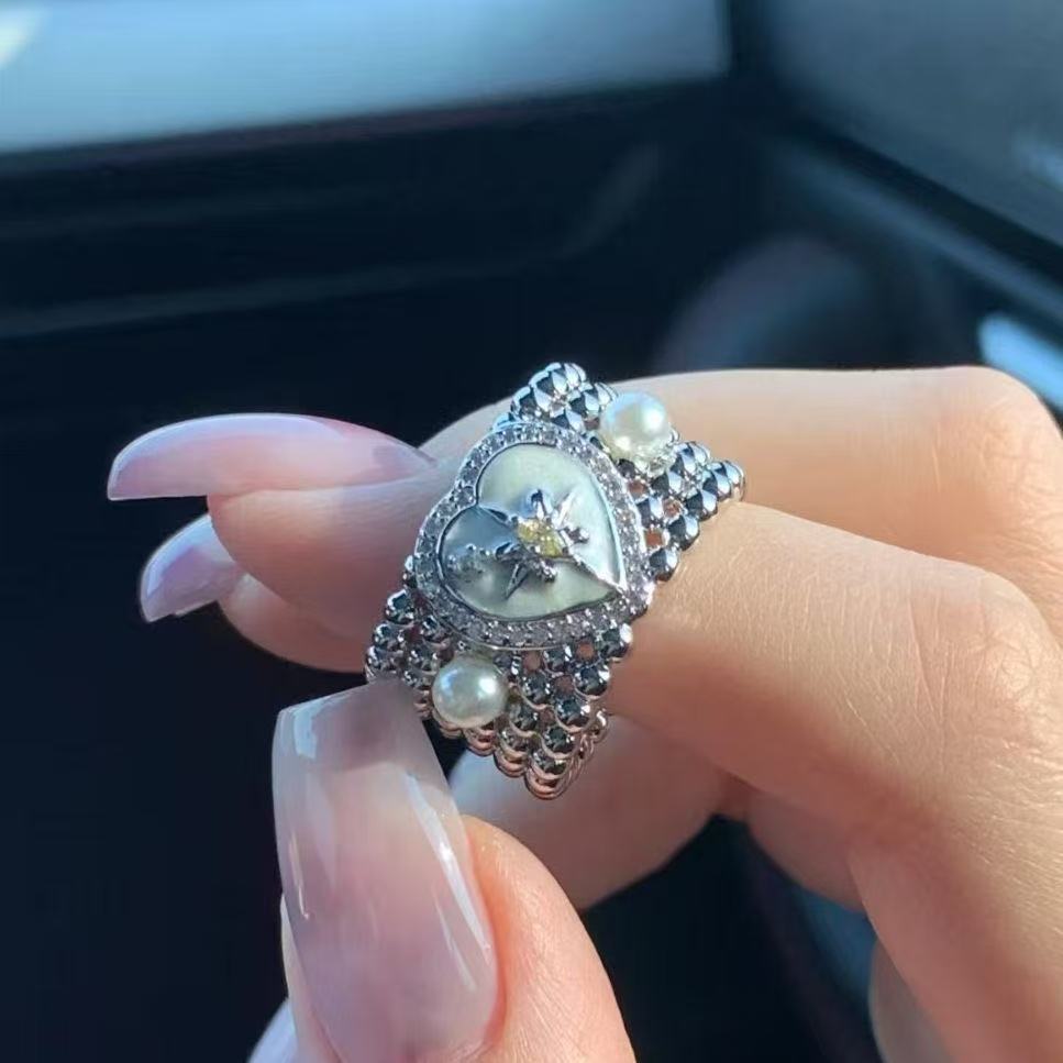 合金戒指 蝴蝶星芒爱心戒指女小众爆款心形珍珠珐琅圆珠开口指环