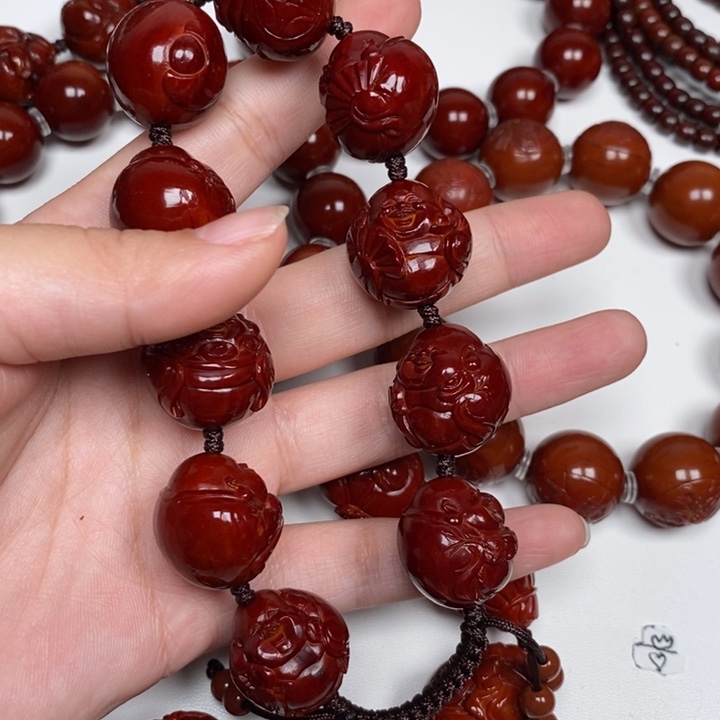 A***~橄榄核雕刻工艺的发展