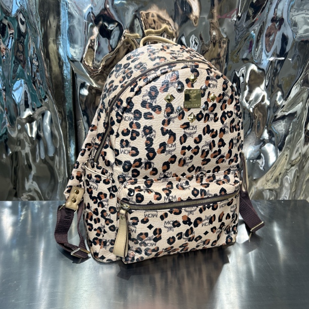 95新 MCM 豹纹 大号 双肩包