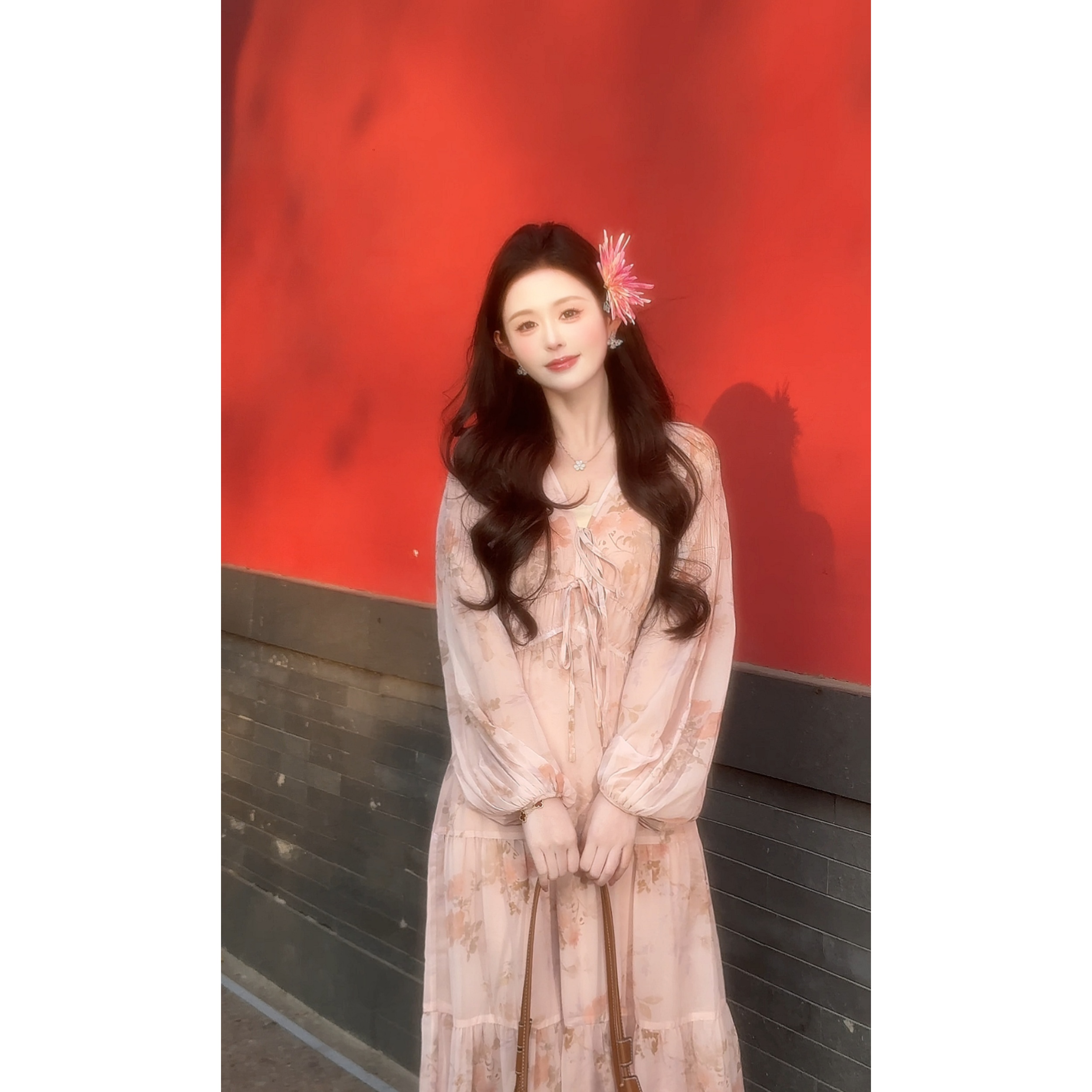 【寄明月】<77>V领收腰灯笼袖碎花大裙摆连衣裙XMZH6140