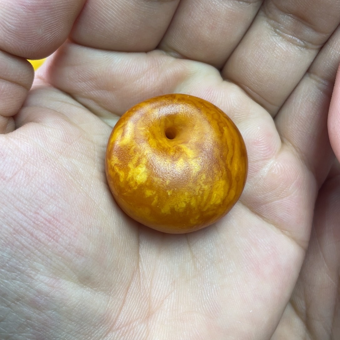 蜜蜡未镶嵌吊坠(不含链)