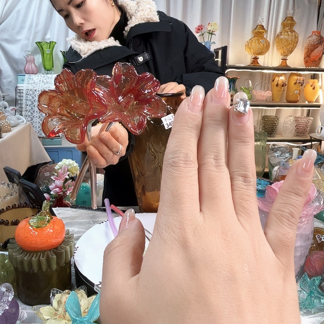 2朵百合家悅美居琉璃擺件