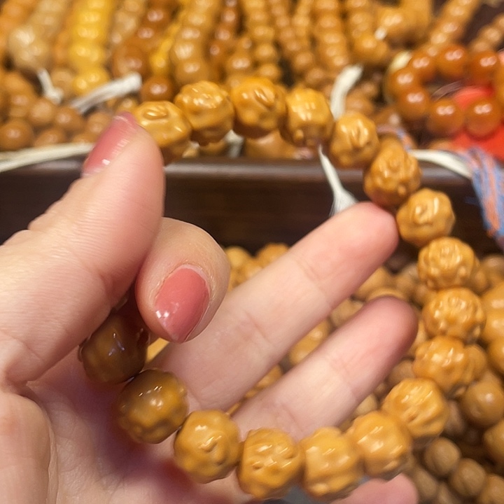 木全品云朵羊。     