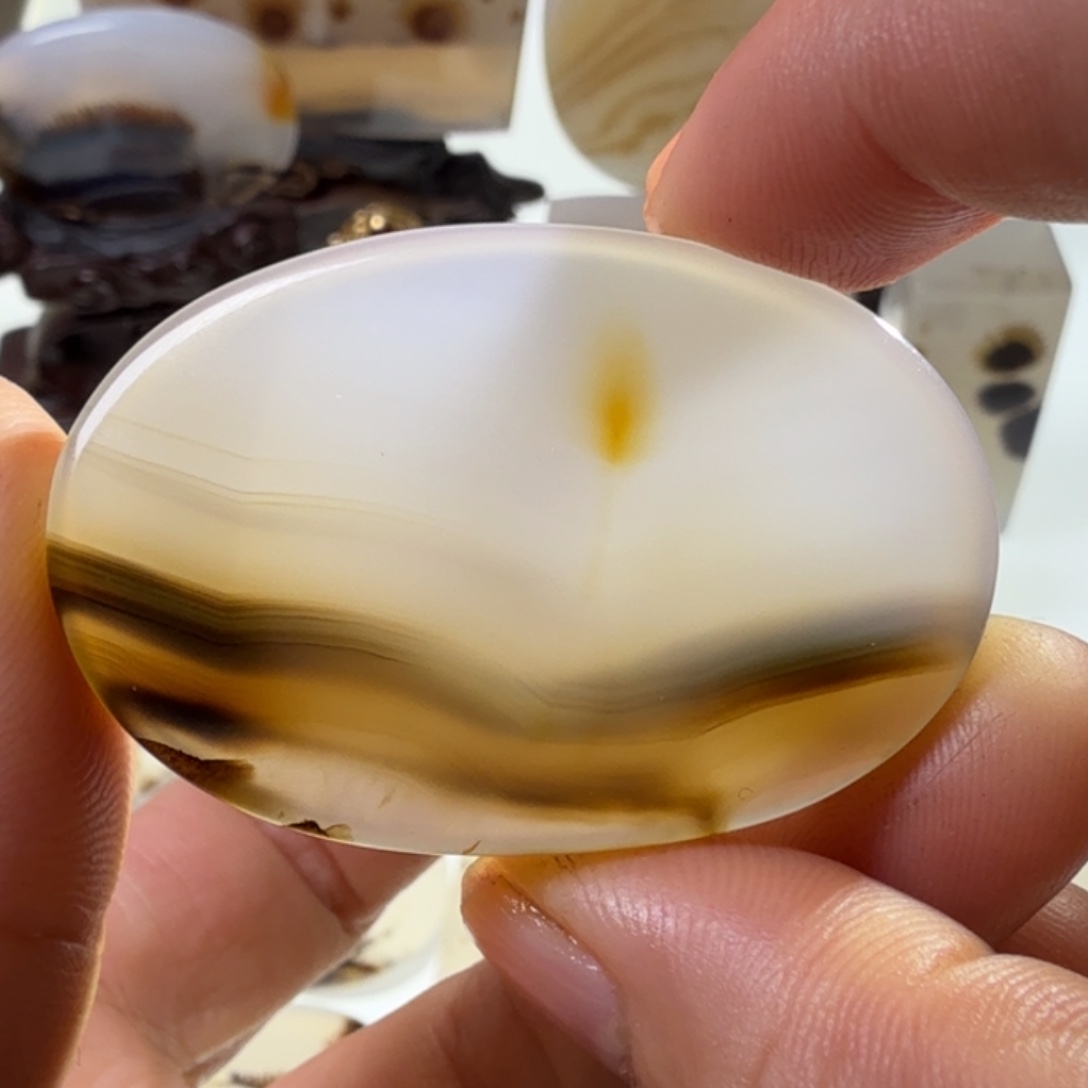 玛瑙/玉髓未镶嵌珠宝半成品