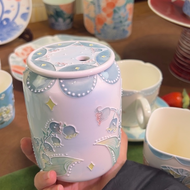 景德镇陶瓷艺术精品