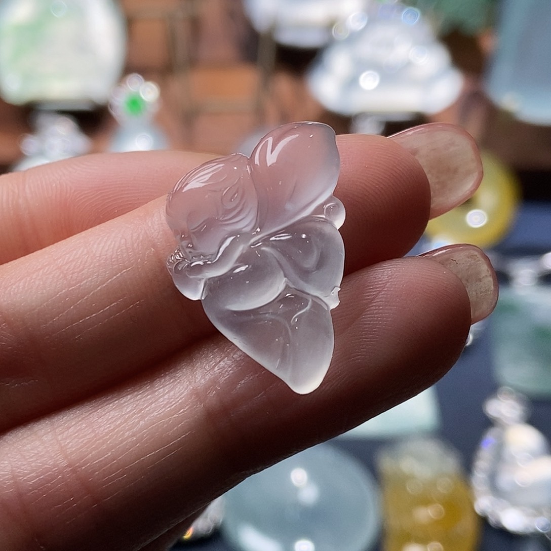 翡翠未镶嵌颈饰白冰仙子