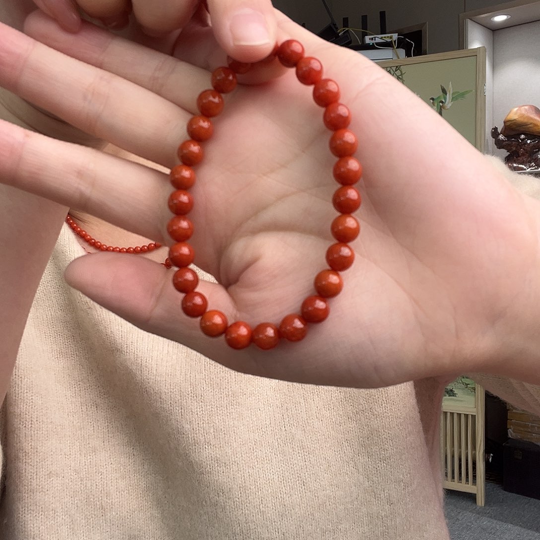 南红玛瑙手串未镶嵌