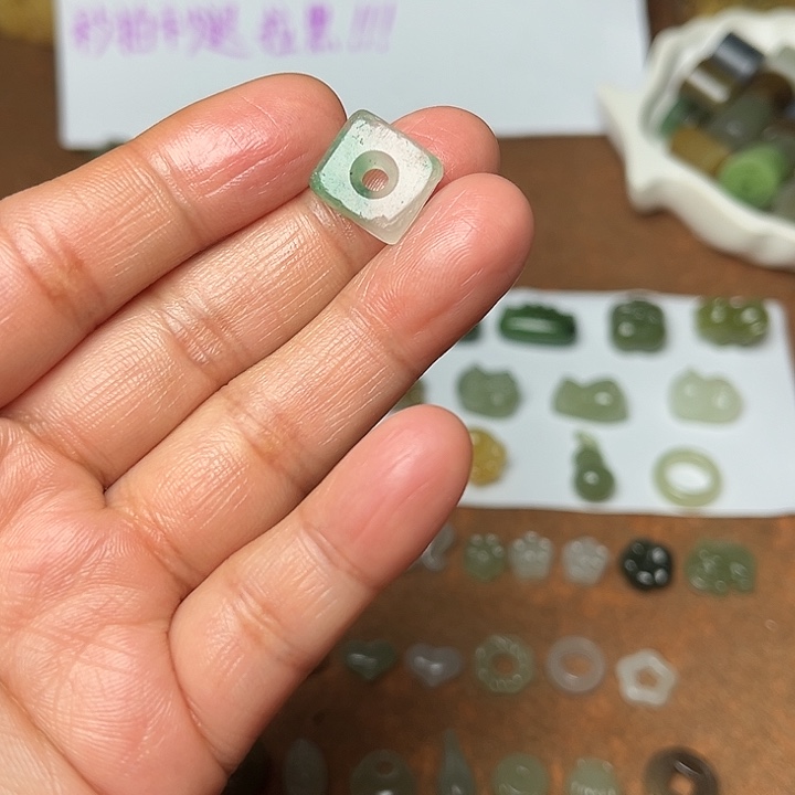 和田玉未镶嵌珠宝半成品14号