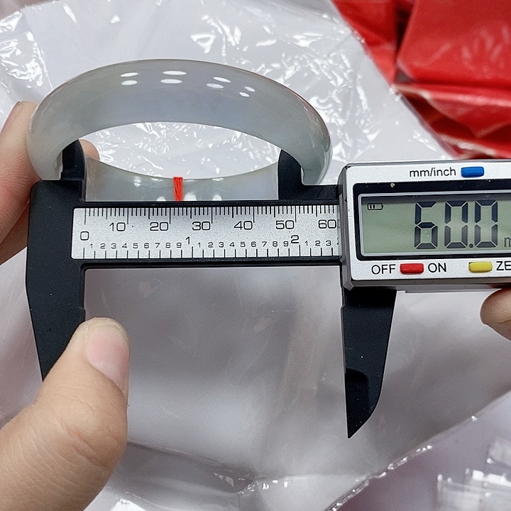 翡翠手镯未镶嵌79            