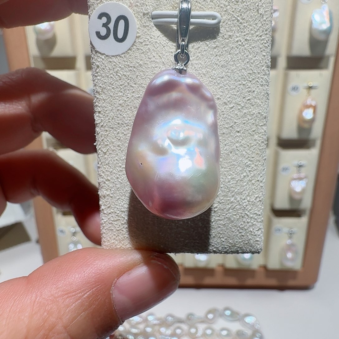 淡水珍珠合金颈饰