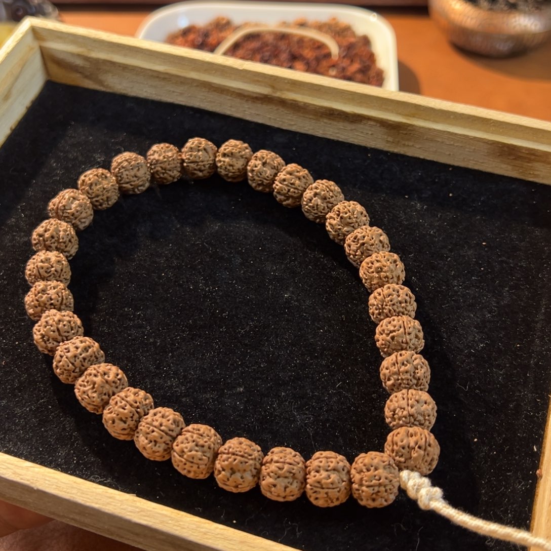 小***(吊坠金刚菩提红方印