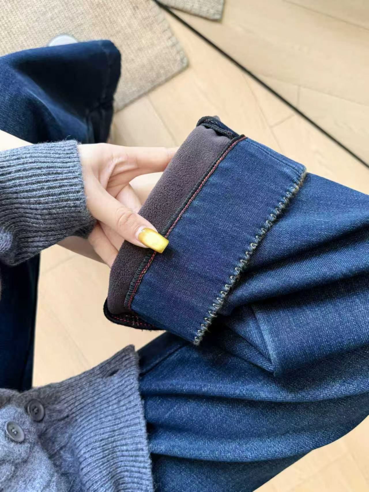 MAOJIE直筒显瘦牛仔裤2025秋季新款四面弹九分女裤M25151