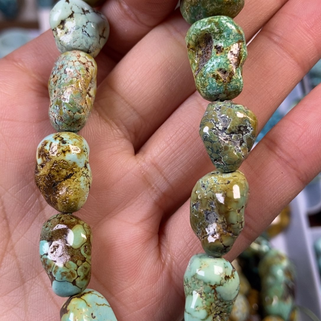 绿松石珠宝奇石未镶嵌