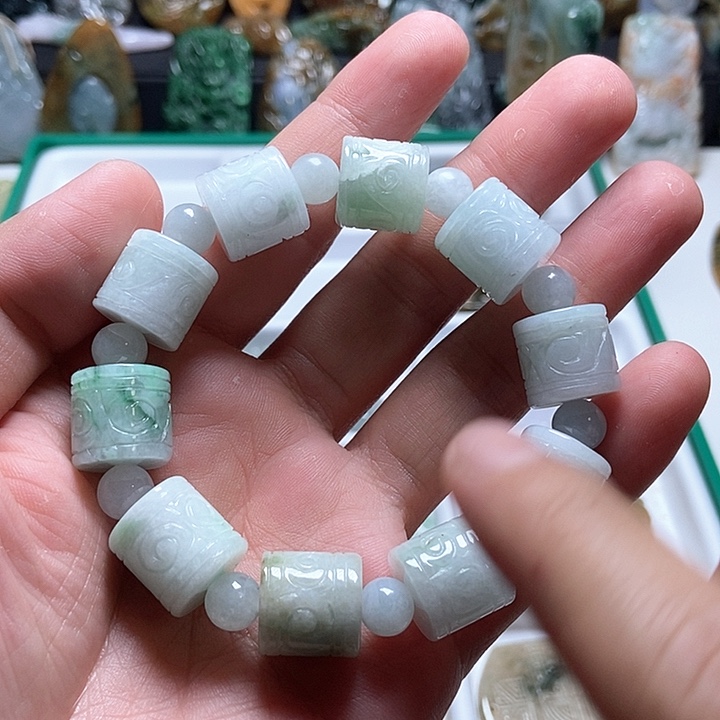 翡翠未镶嵌颈饰翡翠a货