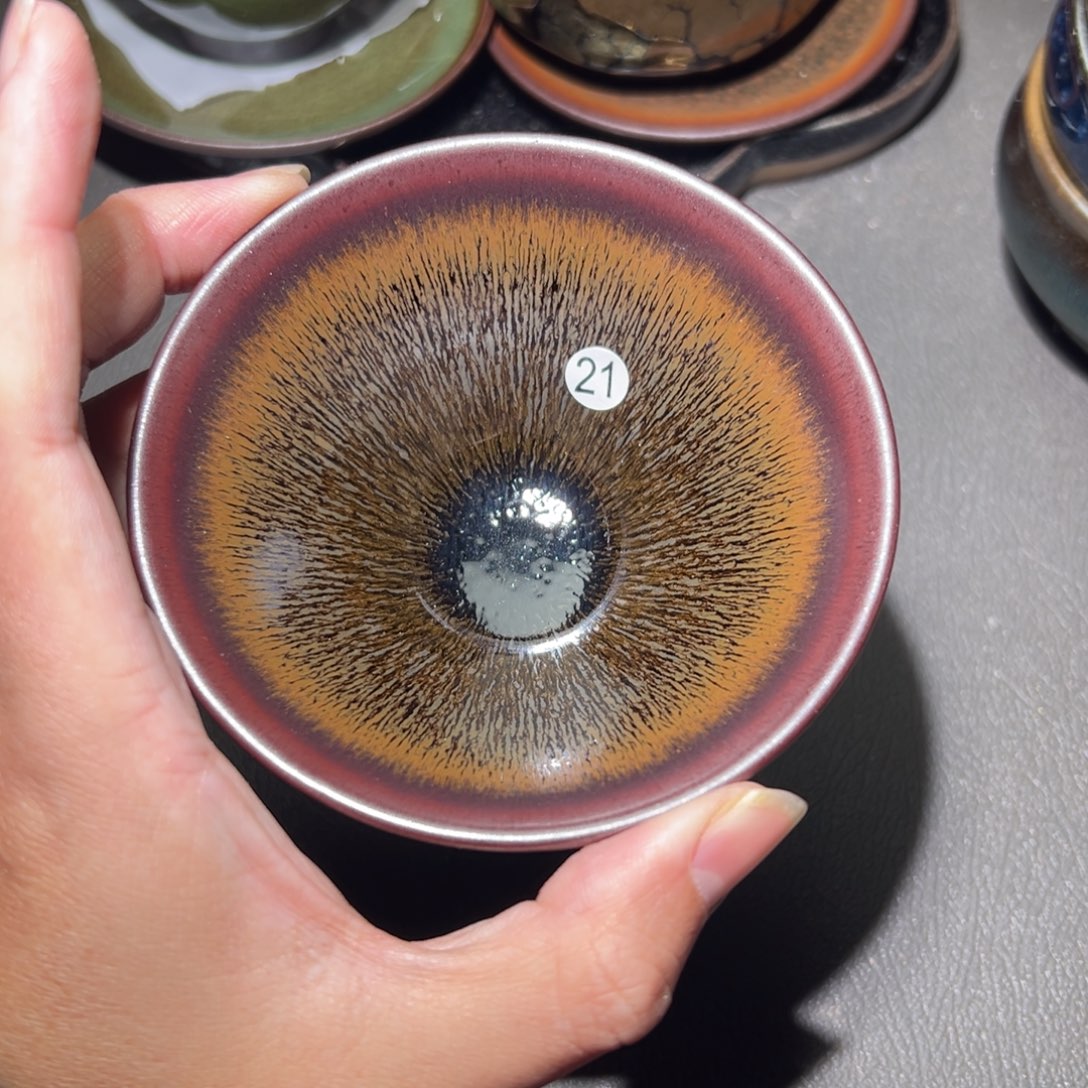 茶盏我想去买东西呢没买呢