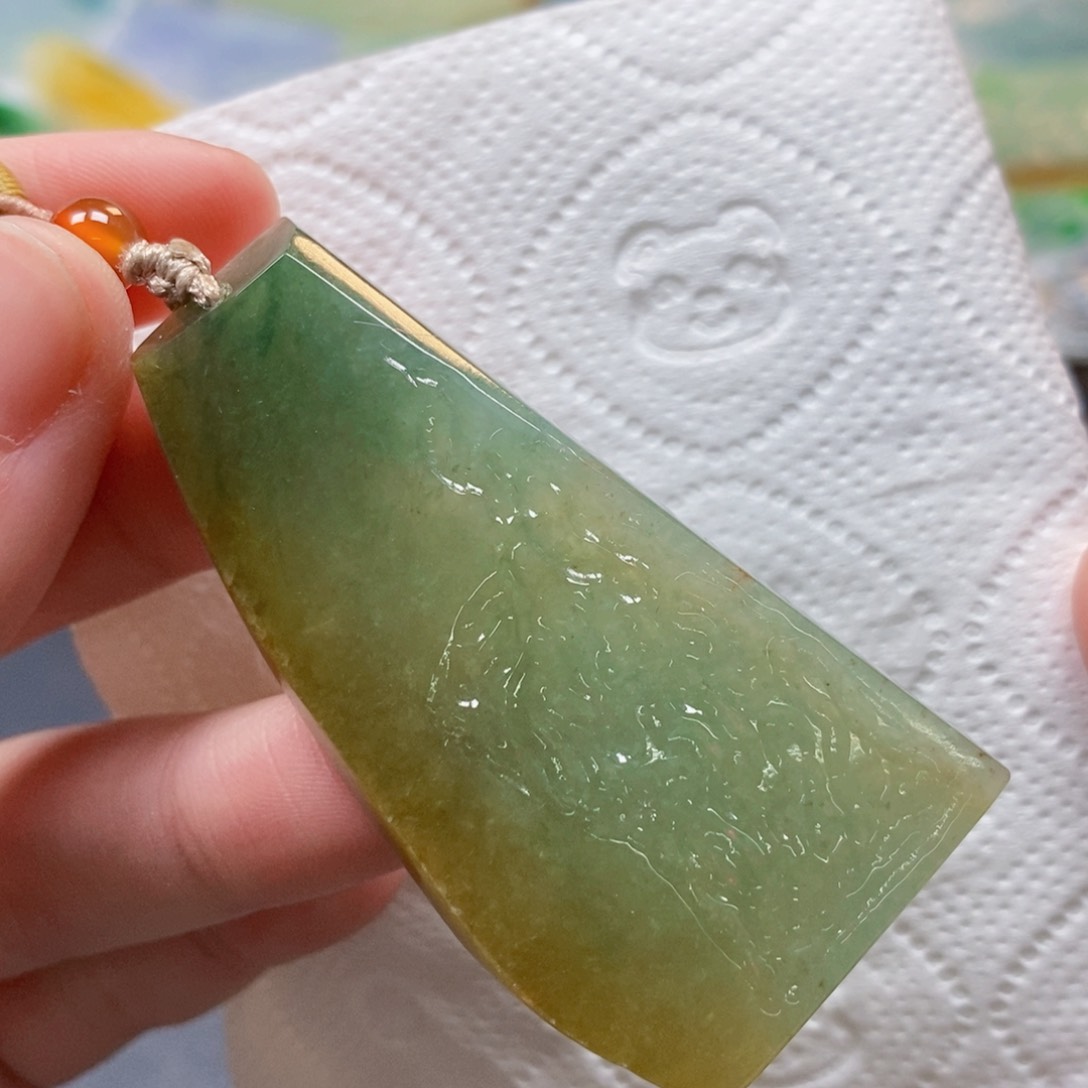 【闪购商品】翡翠吊坠(不含链)未镶嵌3263