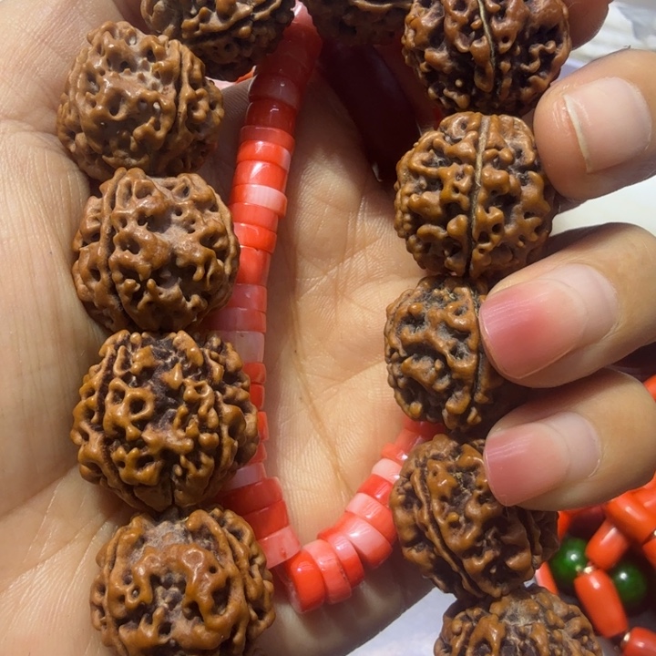 核桃手串/手链0.9药片默默色姑娘手串