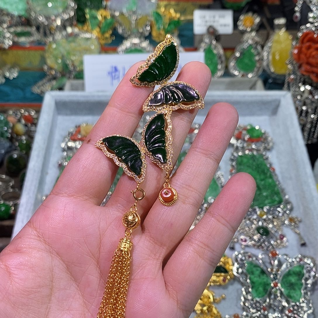 散珠翡翠吊坠炸炸炸