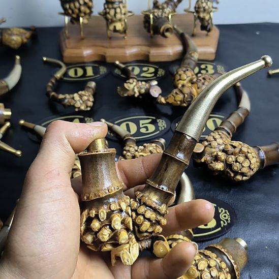 吕***春fcktckyvkuvkokk烟斗