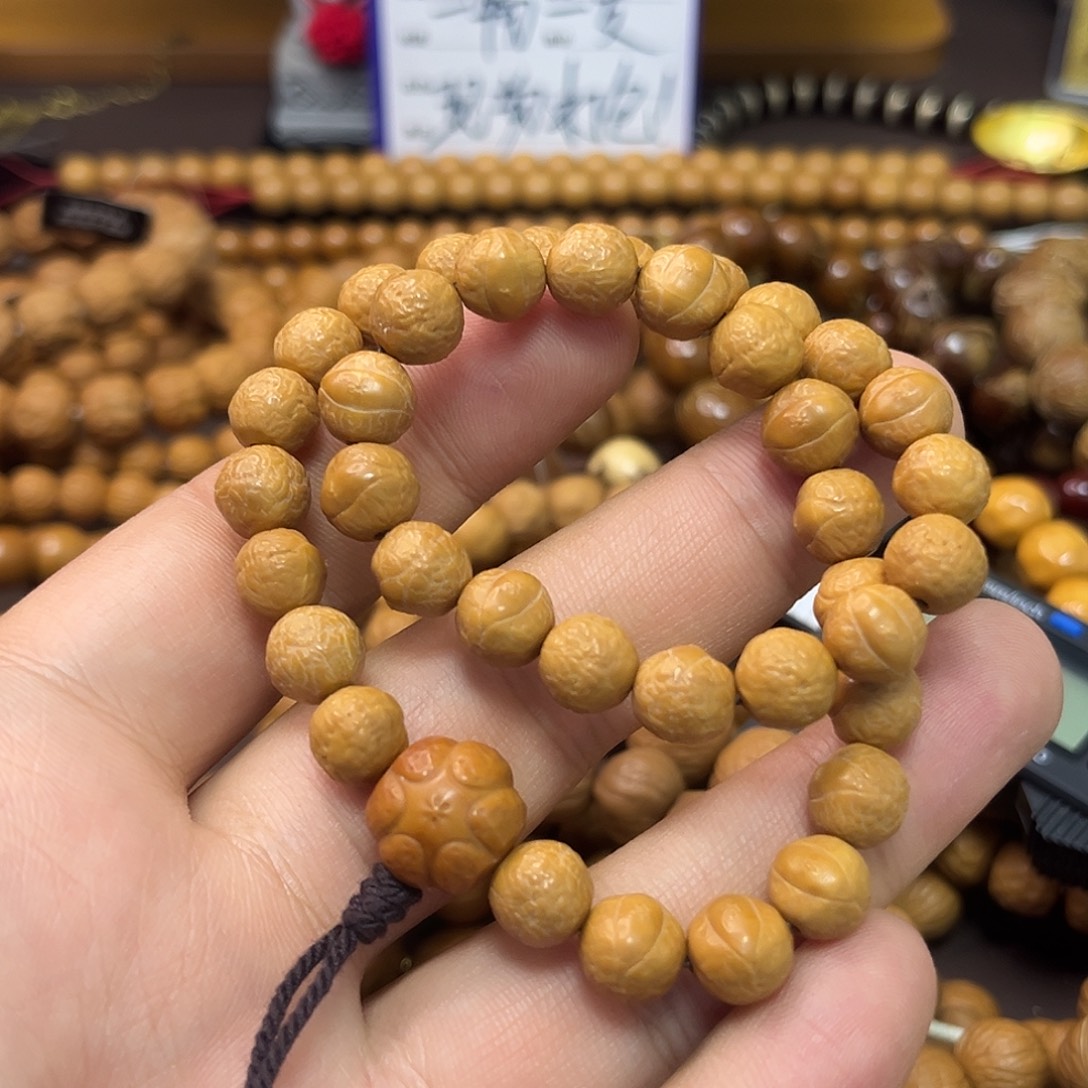 大***啊凤眼菩提猴头雕刻