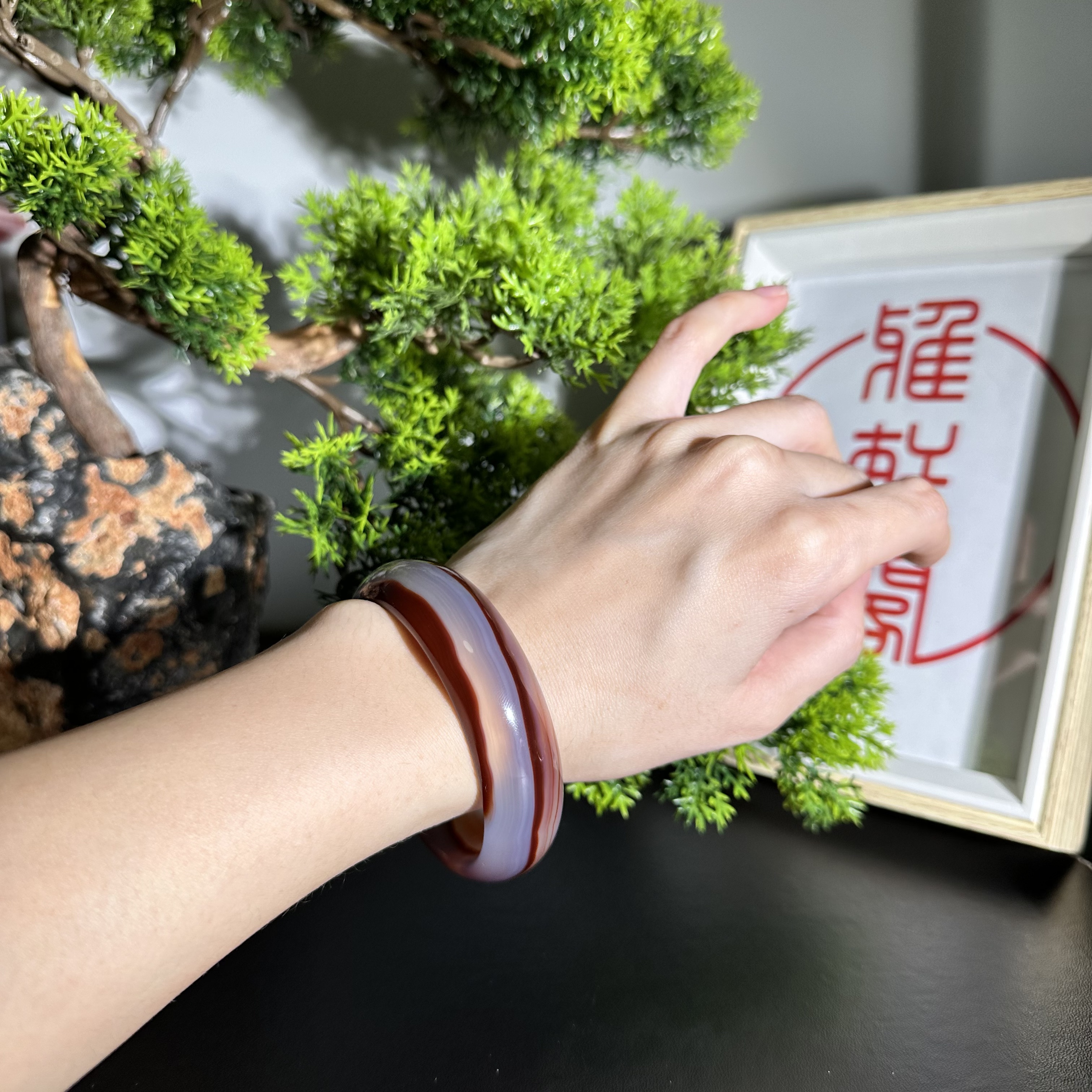 【丹霞凝脂】纯天然玛瑙手镯