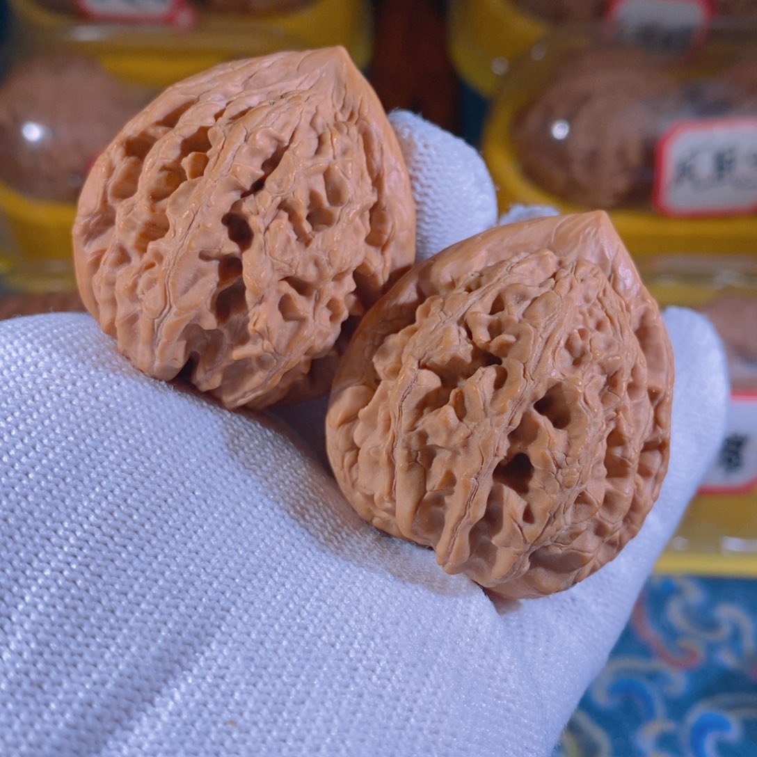 吊坠文玩核桃大沽石