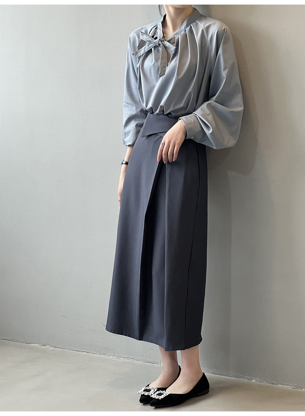 J几何心选黑色西装半身裙女秋冬爆款高腰显瘦a字开叉中长款包臀裙