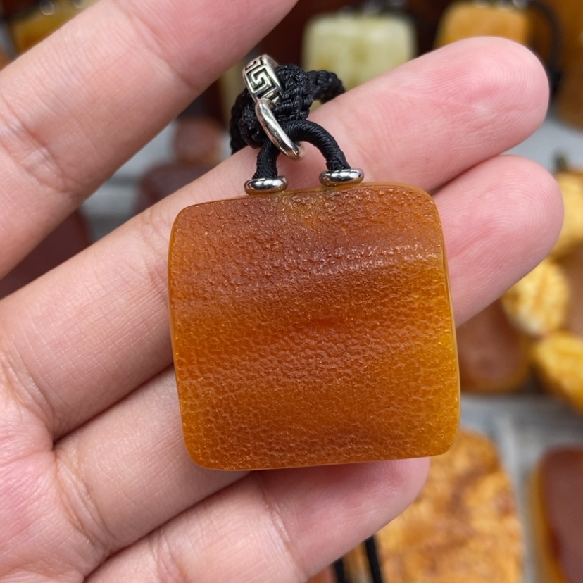 【闪购商品】琥珀珠宝奇石未镶嵌