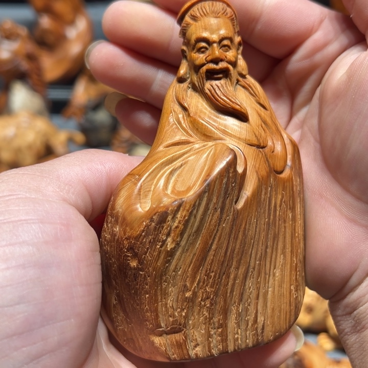 柏木（崖柏）点点关注