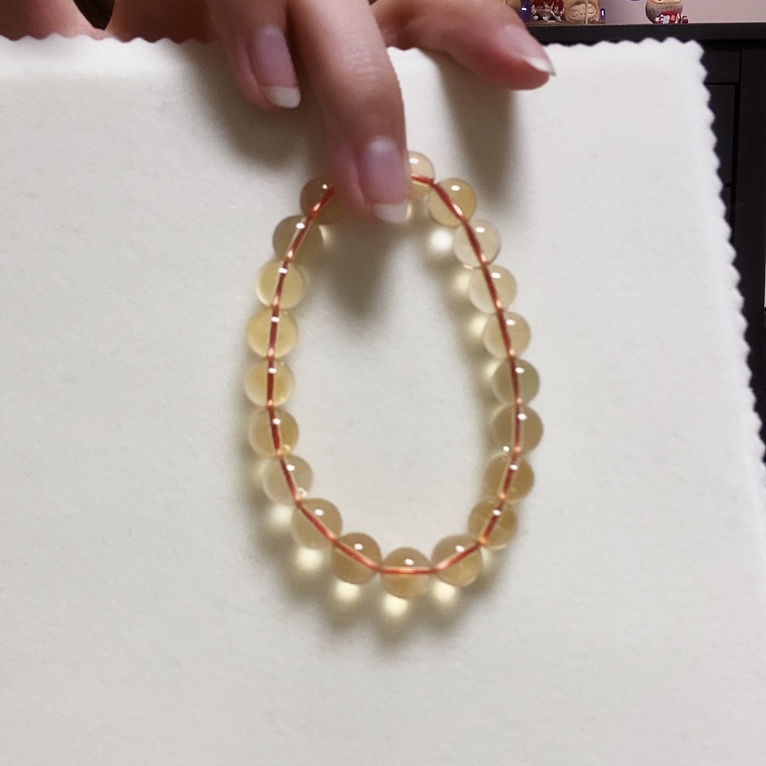 水晶手串未镶嵌简单