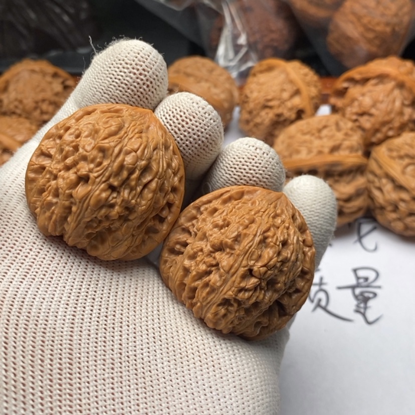 【闪购商品】文玩核桃把件K**？19绣球