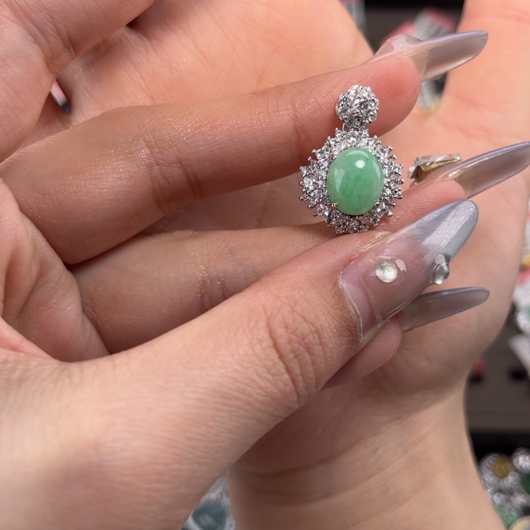 翡翠颈饰银S925镶嵌665888