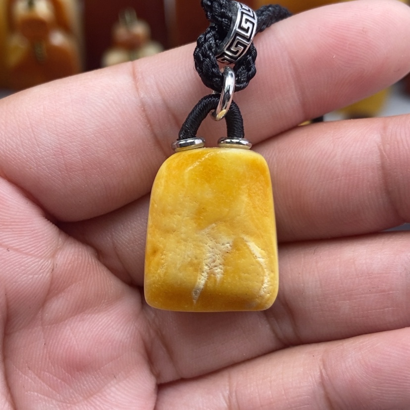 【闪购商品】琥珀珠宝奇石未镶嵌