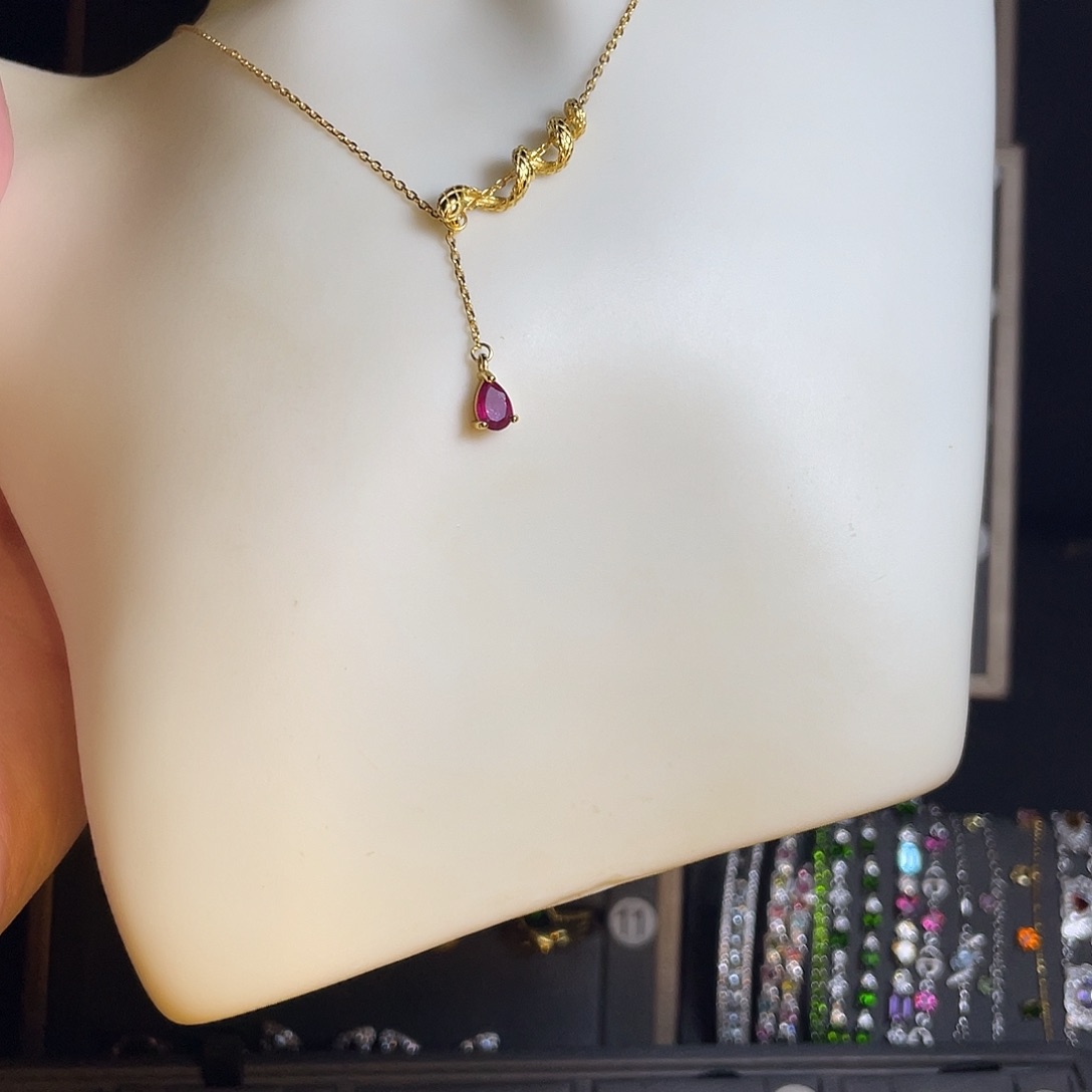 银S925镶嵌项链红宝石