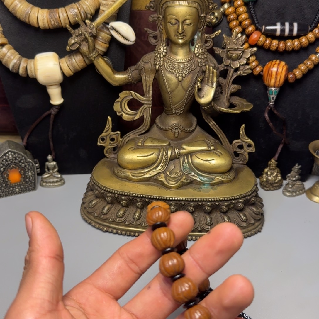 情***处格桑工艺坊直播间