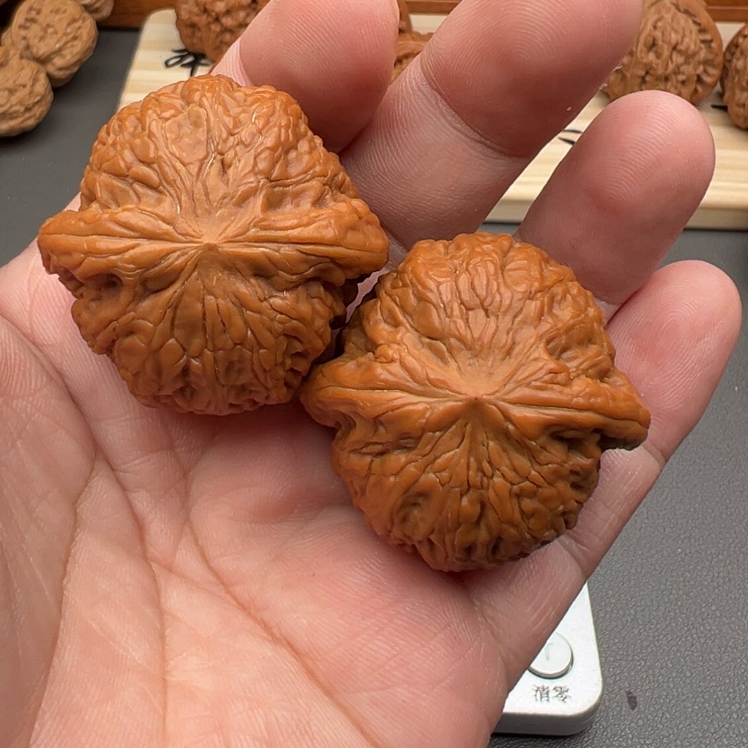 文玩核桃把件铁锤