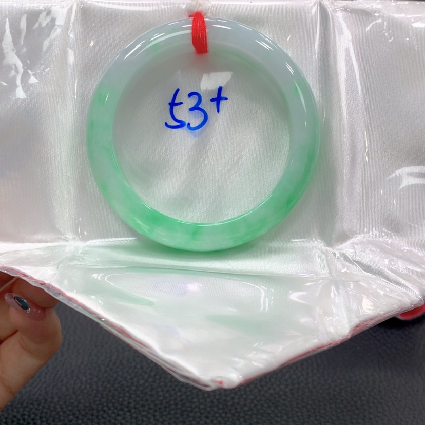 【闪购商品】翡翠手镯未镶嵌群*翡翠