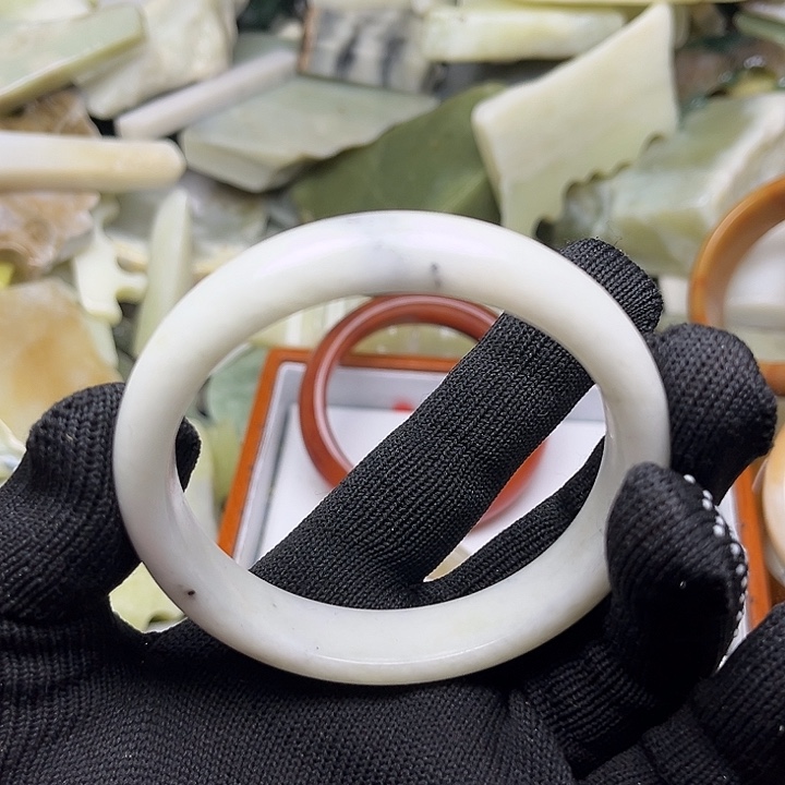 未镶嵌和田玉珠宝奇石®****