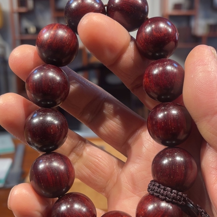 檀香紫檀（小叶紫檀）1.8手串
