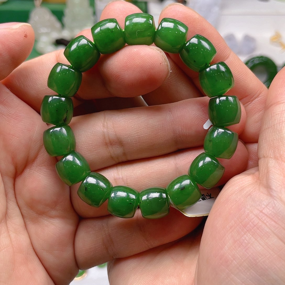 和田玉（碧玉）手链未镶嵌