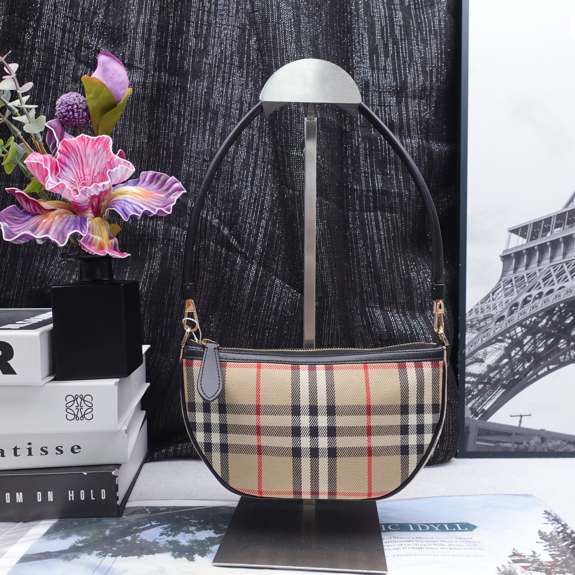 95新 BURBERRY/博柏利 腋下包T10289148