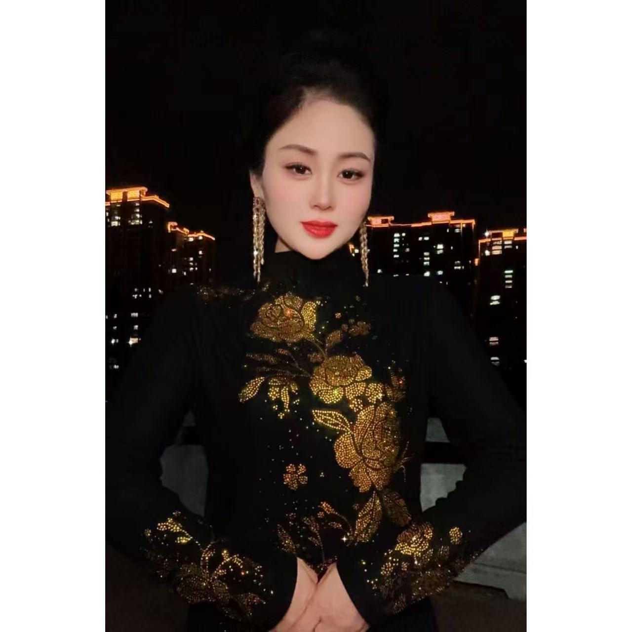 【香香爆款804#双色加绒】打底衫女内搭秋冬时尚烫钻上衣修身显瘦然