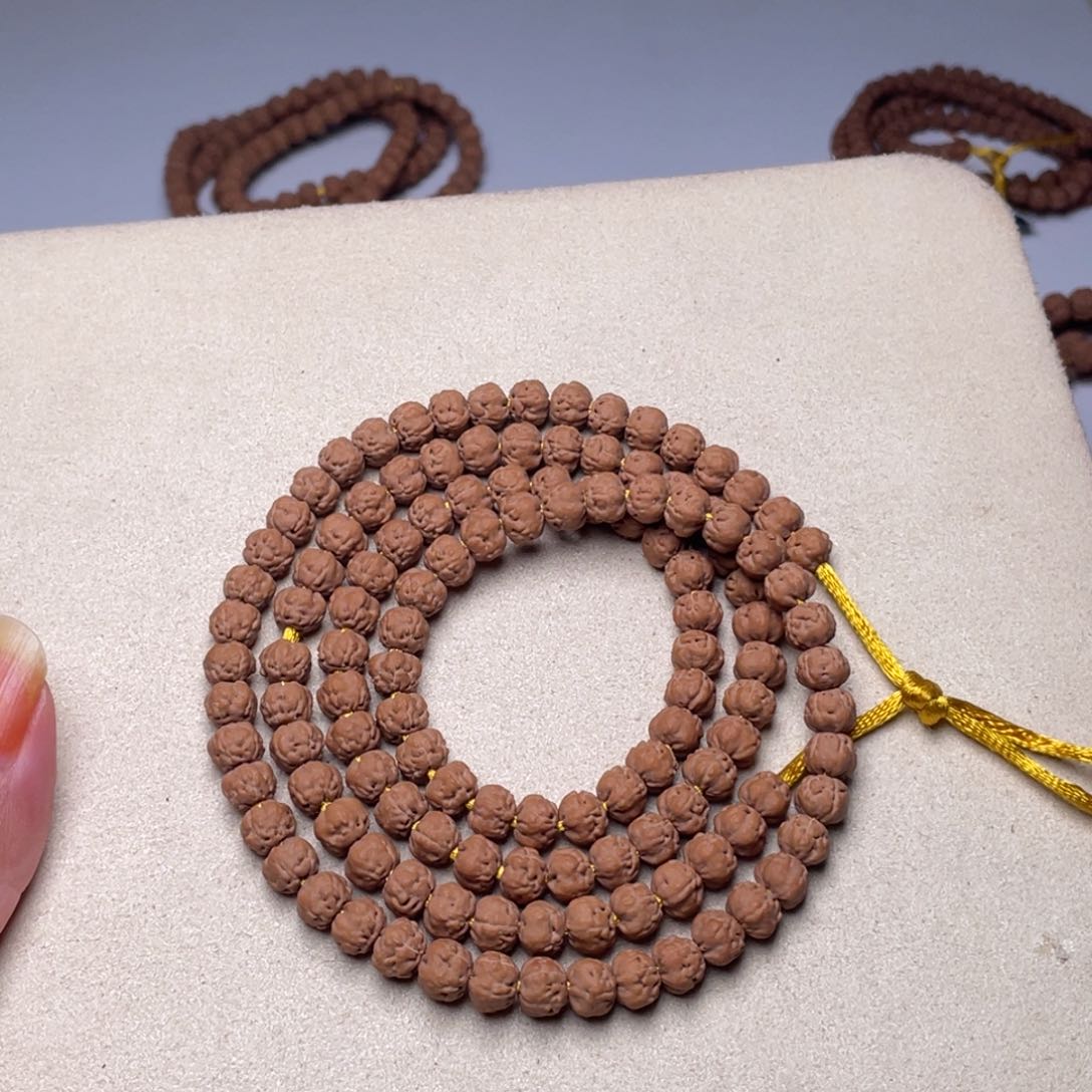 金刚菩提吊坠你***。梅朵7