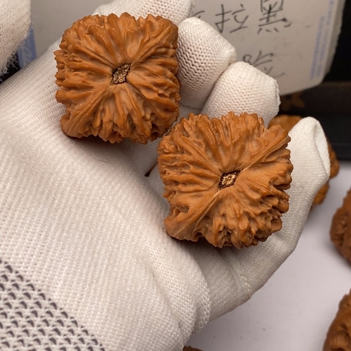 把件文玩核桃C***7南疆石42