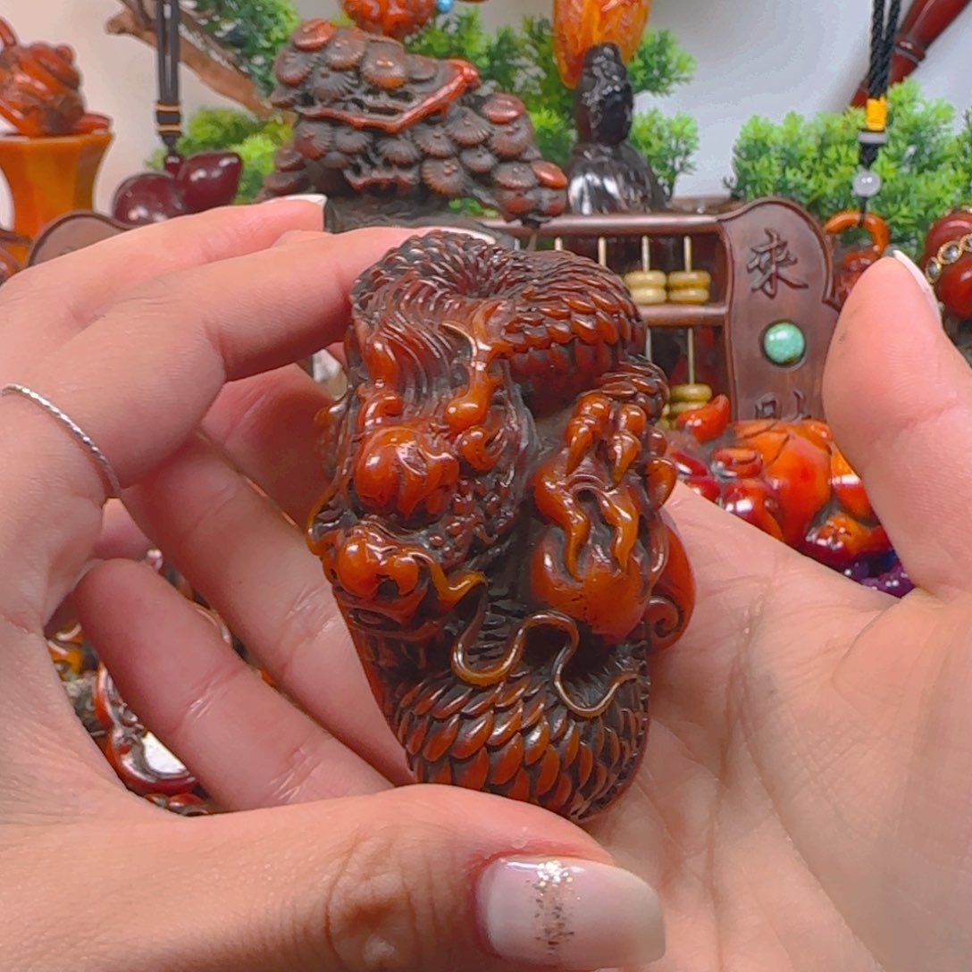 琥珀裸石未镶嵌手把