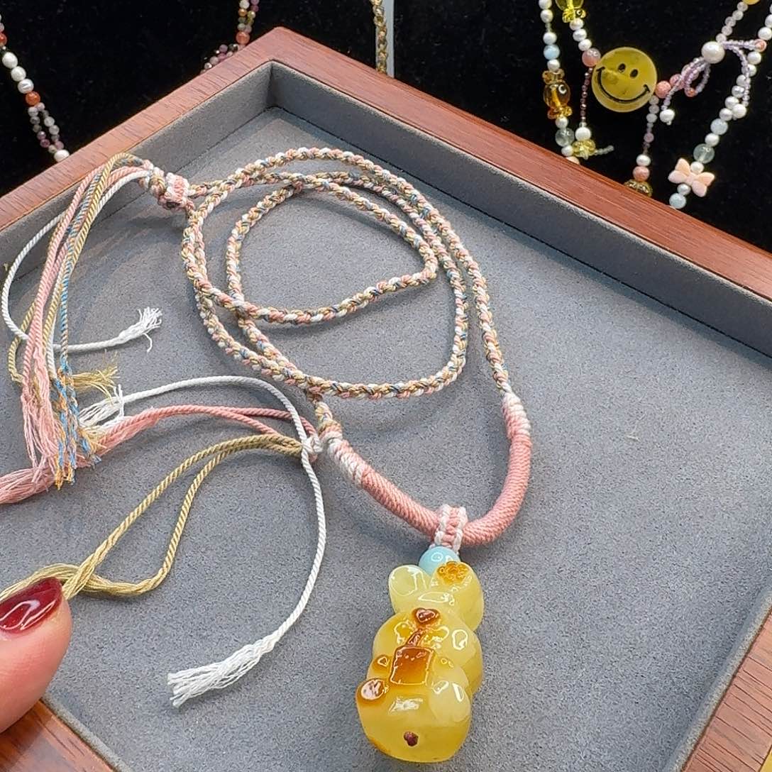 琥珀颈饰未镶嵌琥珀项链