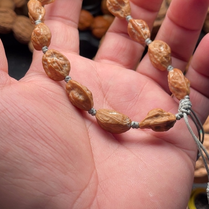 文玩核桃吊坠王*！7小金蟾