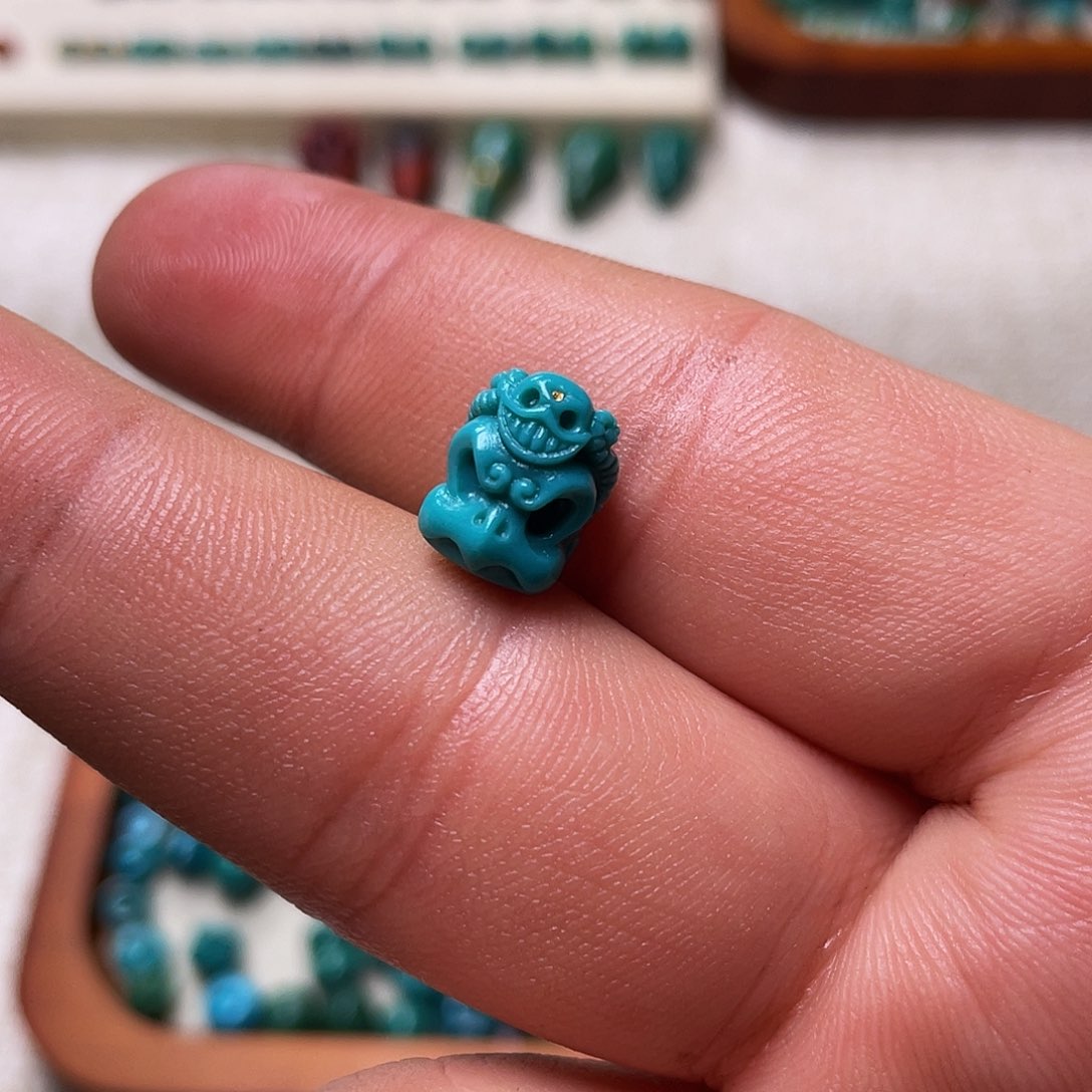 绿松石配饰8.8未镶嵌L**7